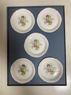 ローゼンタール クラシックローズ5枚 シール付き - メルカリ