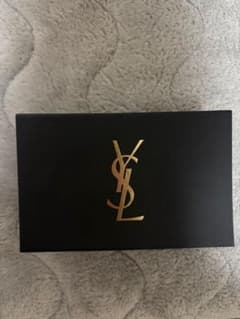 YSL ギフト箱 黒のサムネイル