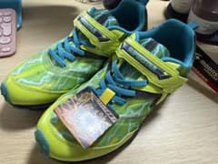 新品未使用品！SUPERSTAR イナズマスプリンター キッズ 24.0cmのサムネイル