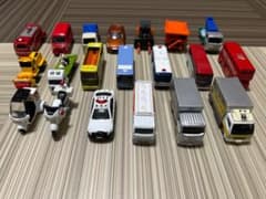 ☆本日100円値下げ中〜☆ポケットトミカ まとめ売り☆15台 - メルカリ