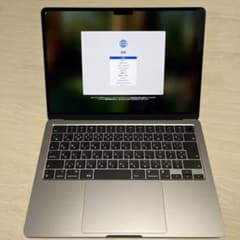 MacBook Air (M2, 2022)のサムネイル