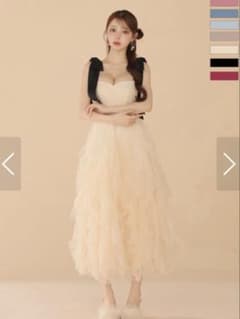ROBE de FLEURS キャバドレスのサムネイル