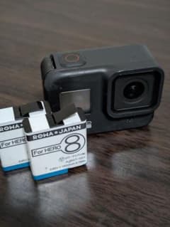 GoPro HERO8 Blackジャンク 本体 バッテリー2個付きのサムネイル