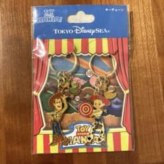 東京Disney SEA⭐︎★TOY STORY MANIA★⭐︎キーチェーンのサムネイル