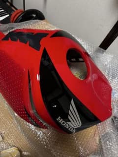 HONDA CBR1000RR SC57 後期　純正タンクのサムネイル