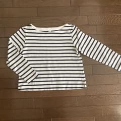 UNIQLO ボーダー長袖カットソー 120のサムネイル