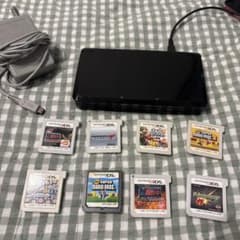 メ*ー様 Nintendo 3DS ブラック 本体 8個ソフト付きのサムネイル
