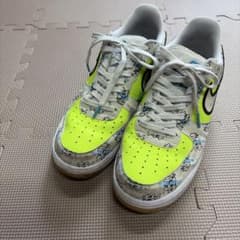 Nike Air Force 1 グラフィックスニーカーのサムネイル