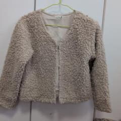 branshes ベージュファージャケットのサムネイル