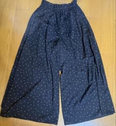 ROSE BUDドット柄 ワイドパンツ ブラックのサムネイル