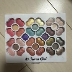 Tiara Girl アイカラー パレット 01のサムネイル