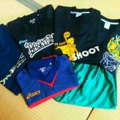 最終値下げバスケットボールTシャツ4枚のサムネイル
