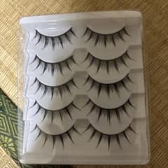ブラックつけまつ毛 5ペア入りのサムネイル