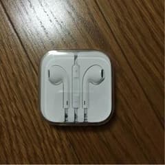iPhone付属品イヤホン 未開封のサムネイル