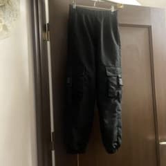 SHEIN 140cm カーゴパンツのサムネイル