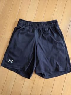 UNDER ARMOR ハーフパンツ レディースMのサムネイル