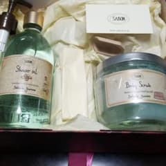 SABON　スクラブ　シャワーオイルのサムネイル