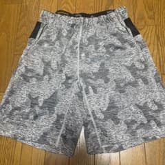 Find-Out カモフラ柄 ショートパンツのサムネイル