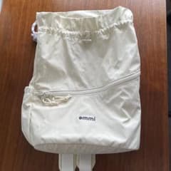 emmi バッグ　ホワイト ロゴマルチバックパック レディースのサムネイル