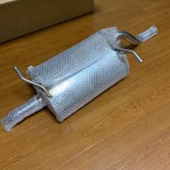明日処分！キャリーリアマフラーのサムネイル