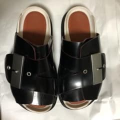 acne サンダルのサムネイル