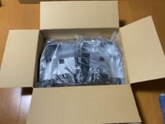 ハイエース  純正マッドガード  シルバー　新品のサムネイル