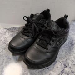 SKECHERS メモリーフォーム スニーカー ブラックのサムネイル