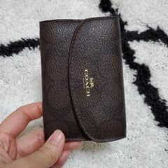 COACH キーケースのサムネイル