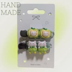 猫とフルーツモチーフ ヘアピン 2個セット♥︎︎ゆめかわハンドメイドのサムネイル