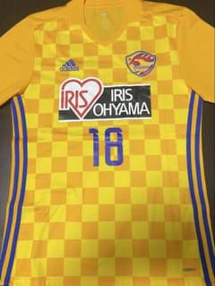 ベガルタ仙台 ユニフォーム 2017 三田啓貴 マーキング入り サイズXOのサムネイル