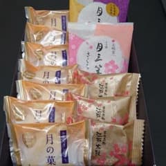 【✨喜田屋 & 文明堂 & 中村屋✨江戸太鼓 & 月三笠 & 月の菓✨】のサムネイル