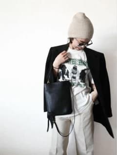 新品未使用】ch!iiibag Thin Bag ブラック - メルカリ