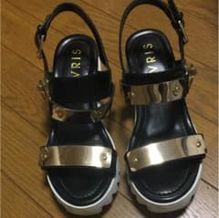 【ri☆様専用】［値下げ］EVRIS サンダルのサムネイル