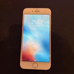 Apple iPhone7 128GB レッド SIMフリーのサムネイル
