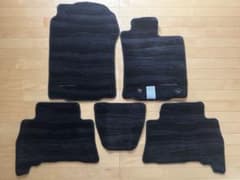 専用　ランドクルーザープラド　フロアマット150系後期7人乗り用　美品のサムネイル