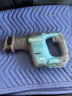のび専用　Makita マキタ JR188D 充電式レシプロソー 本体のサムネイル