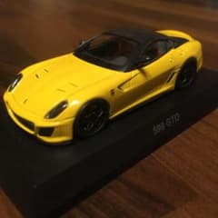 京商　1/64  フェラーリ　599GTOのサムネイル