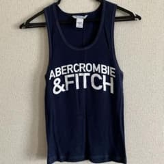 【タグ付き⭐Abercrombie&Fitch】紺　ノースリーブ　サイズS Abercrombie & Fitch ネイビー タンクトップ L - メルカリ