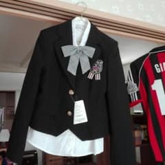 早い者勝ち‼最終値下げ‼新品☆女の子スーツ　150㎝のサムネイル
