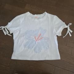 【処分予定】ホワイト 半袖 Tシャツ フラワーモチーフ 袖リボン