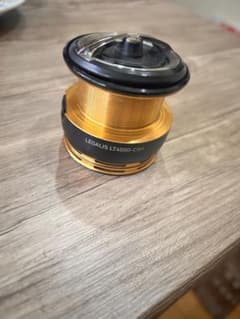 レガリス4000 スプールのサムネイル