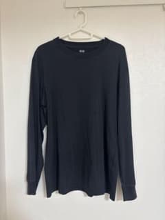 UNIQLO 長袖Tシャツ ブラックのサムネイル