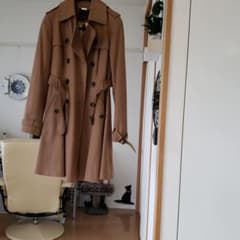 トレンチコートのサムネイル