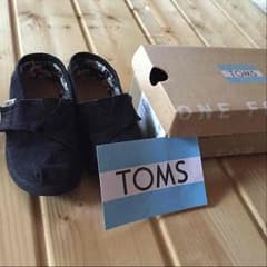TOMS Classic Black16cmのサムネイル