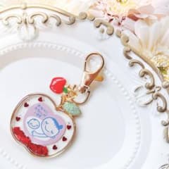 マタニティマーク　ハンドメイド　マタニティキーホルダー　りんごのサムネイル