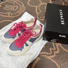 COACHスニーカー24センチのサムネイル