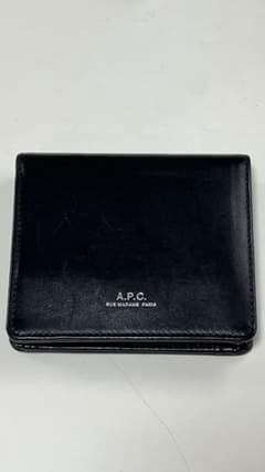 APC二つ折り財布のサムネイル