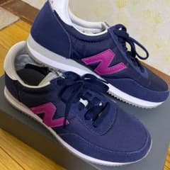 ニューバランスWL720 ネイビー×ピンクのサムネイル
