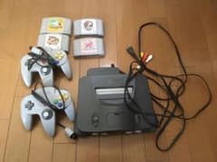 Nintendo 旧世代ゲーム機本体 NINTENDO 64のサムネイル