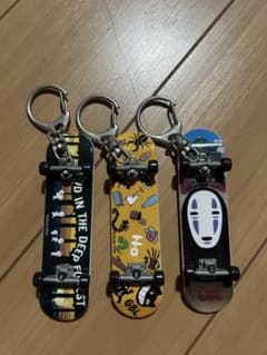 ジブリ ミニスケボーキーチェーン キーホルダーセット - メルカリ